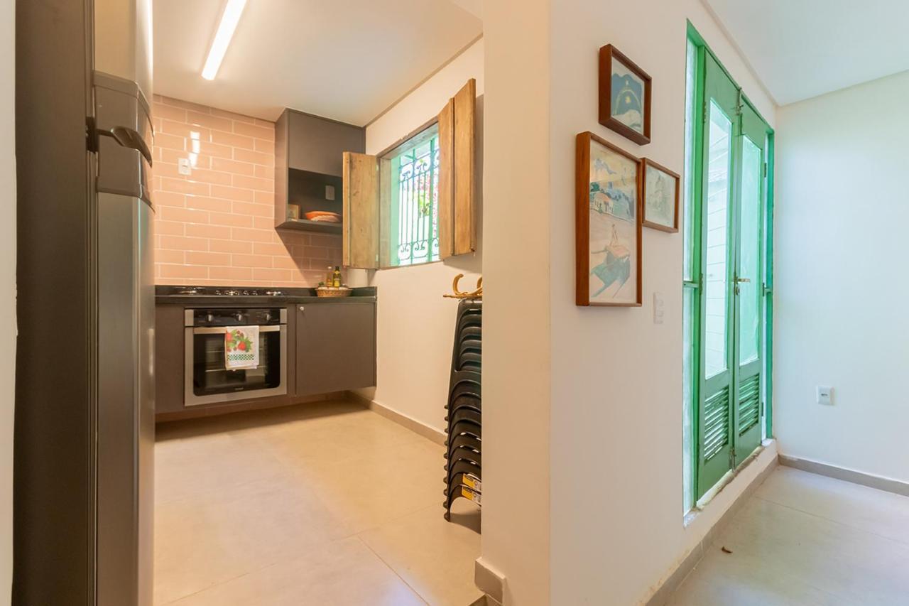 Casas Amparo Manupia *