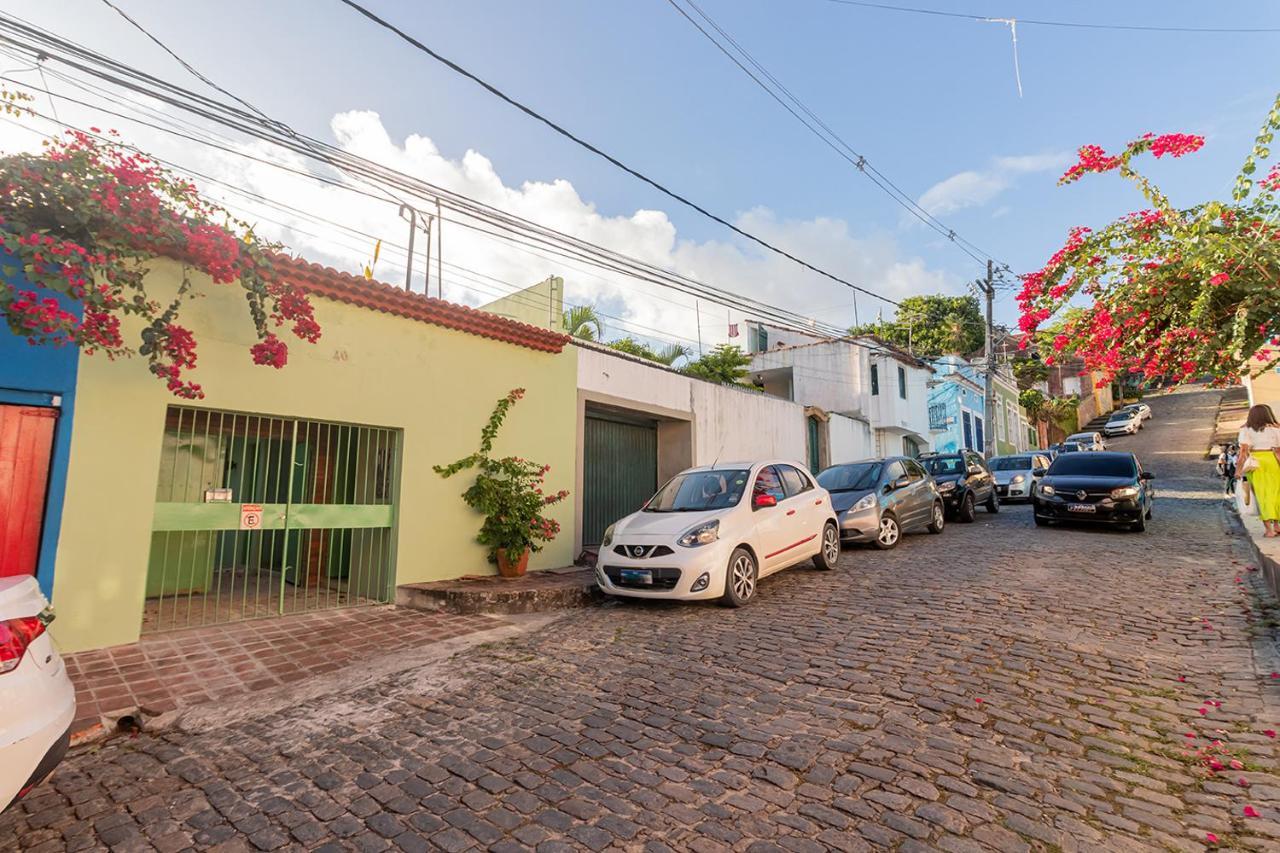 Casas Amparo Manupia *